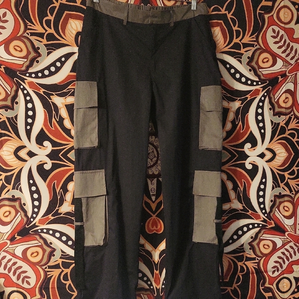 Woman's  Black and Green Cargo Pants